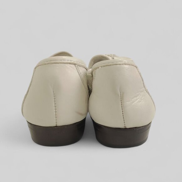 Cole Haan | 5.5 | Leather Ivory Tassel Loafer Slip On Women Shoe Flat - Picture 8 of 10